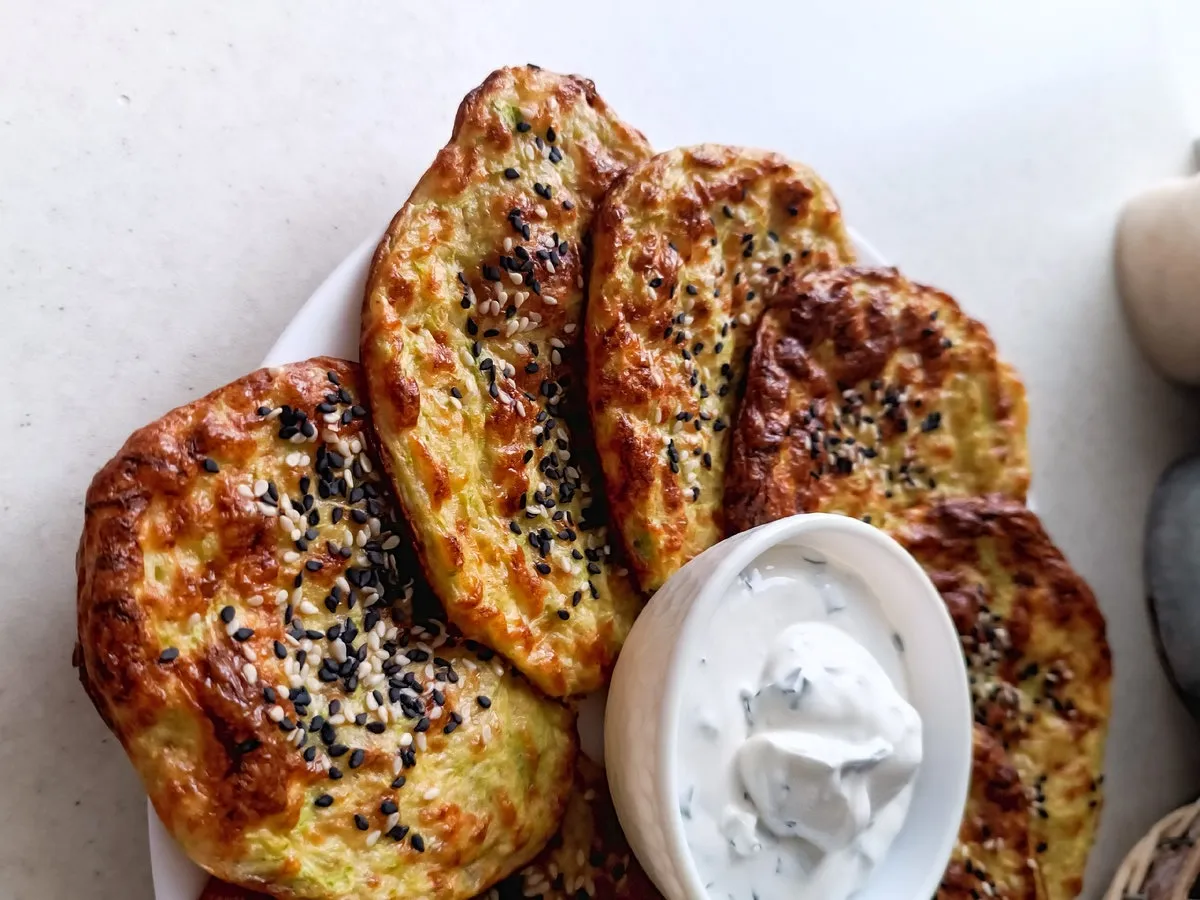 Courgette-kaasbeignets in de oven