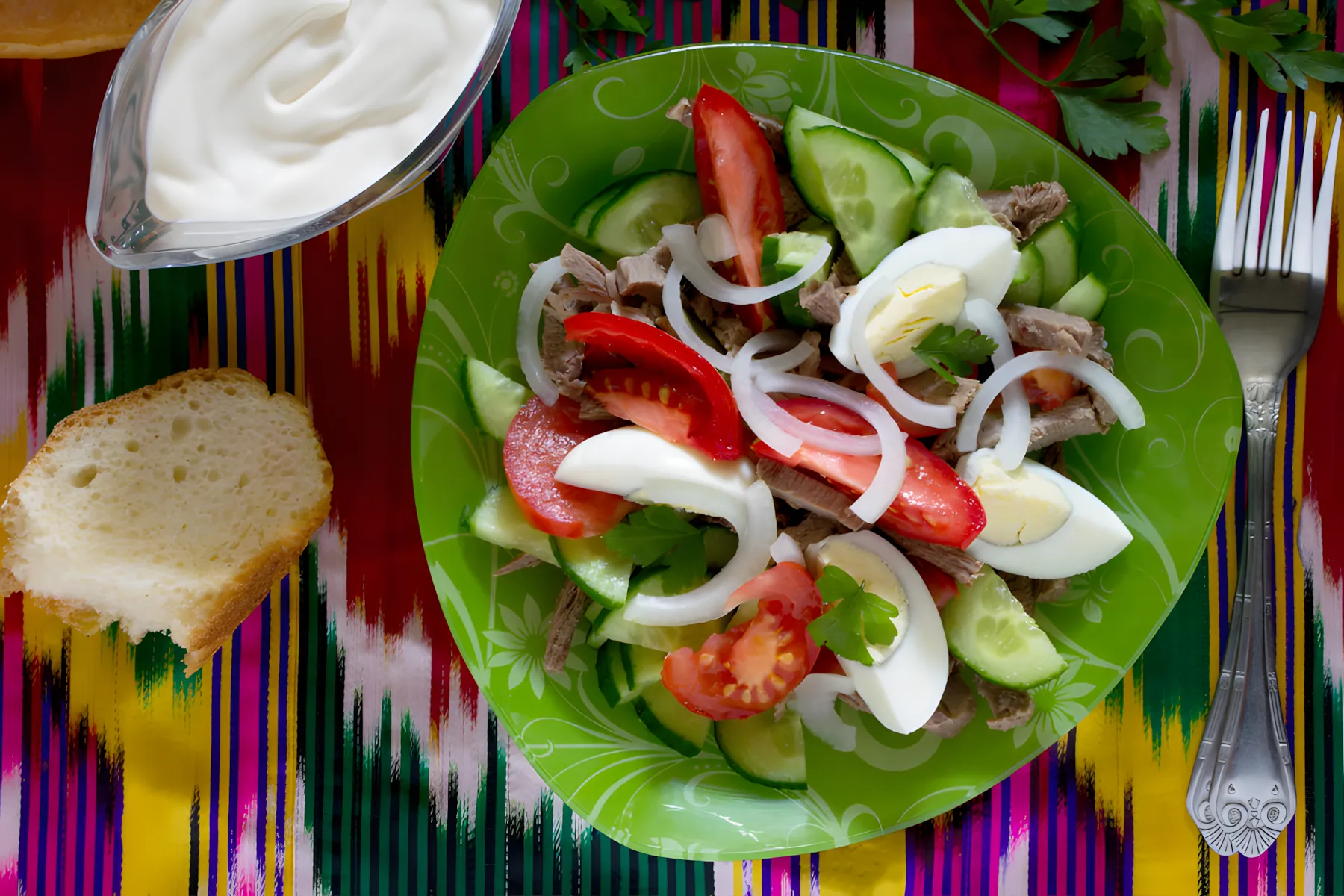 Geheimen van de Oezbeekse keuken: hoe maak je een echte Bakhor salade?