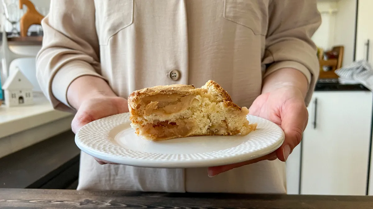 Pluizig en valt niet af: Charlotte volgens oma’s recept