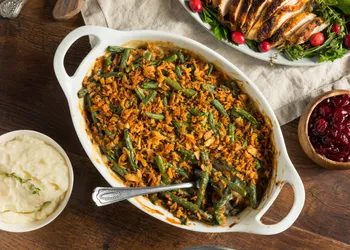 Januari gerecht - een smakelijke en stevige stoofschotel met snijbonen en kruiden