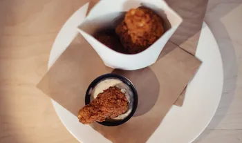 KFC's wereldberoemde recept voor gebakken kip: vingers aflikken mag